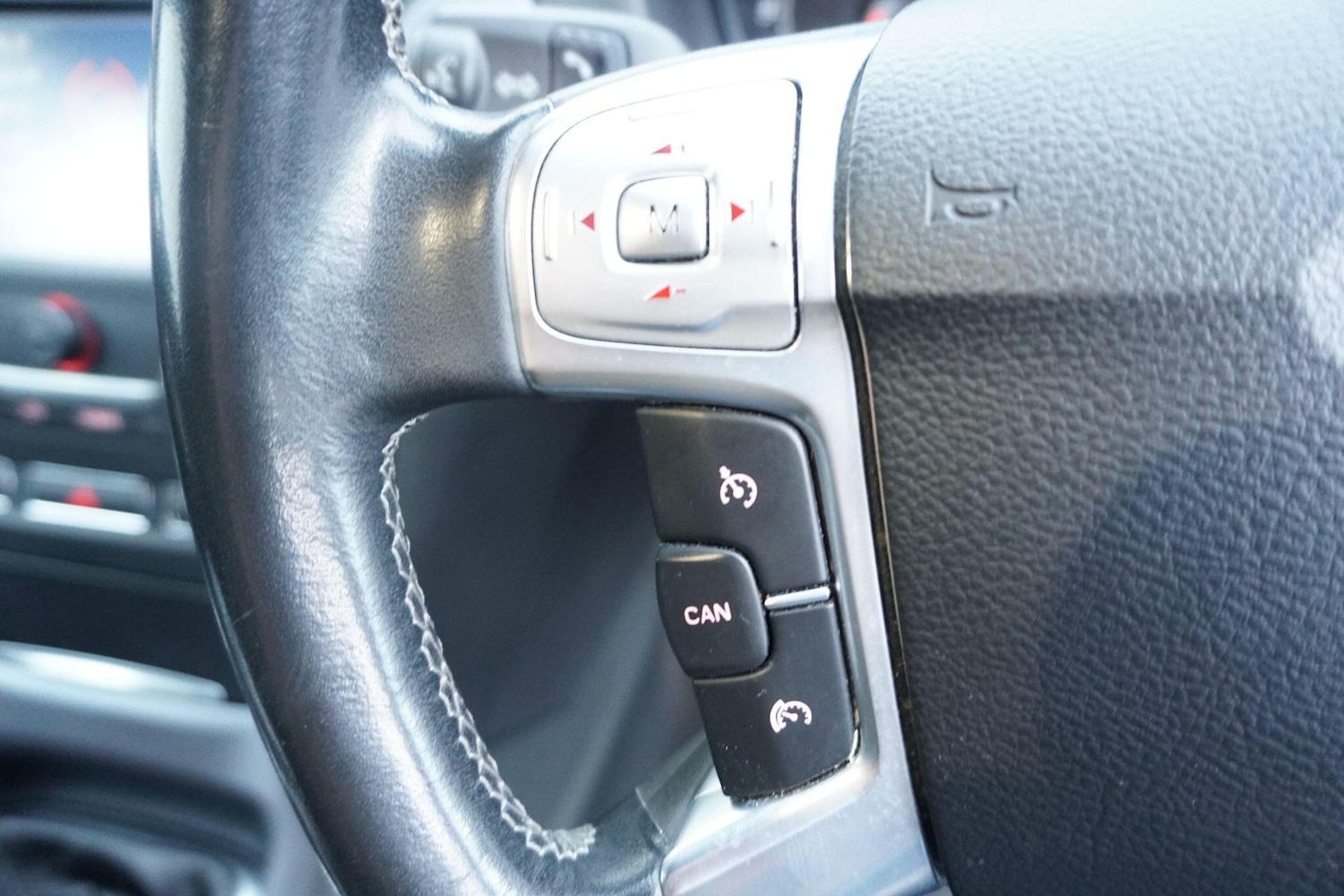 Used Ford Mondeo 2014 for sale - 76964884: Photo 27