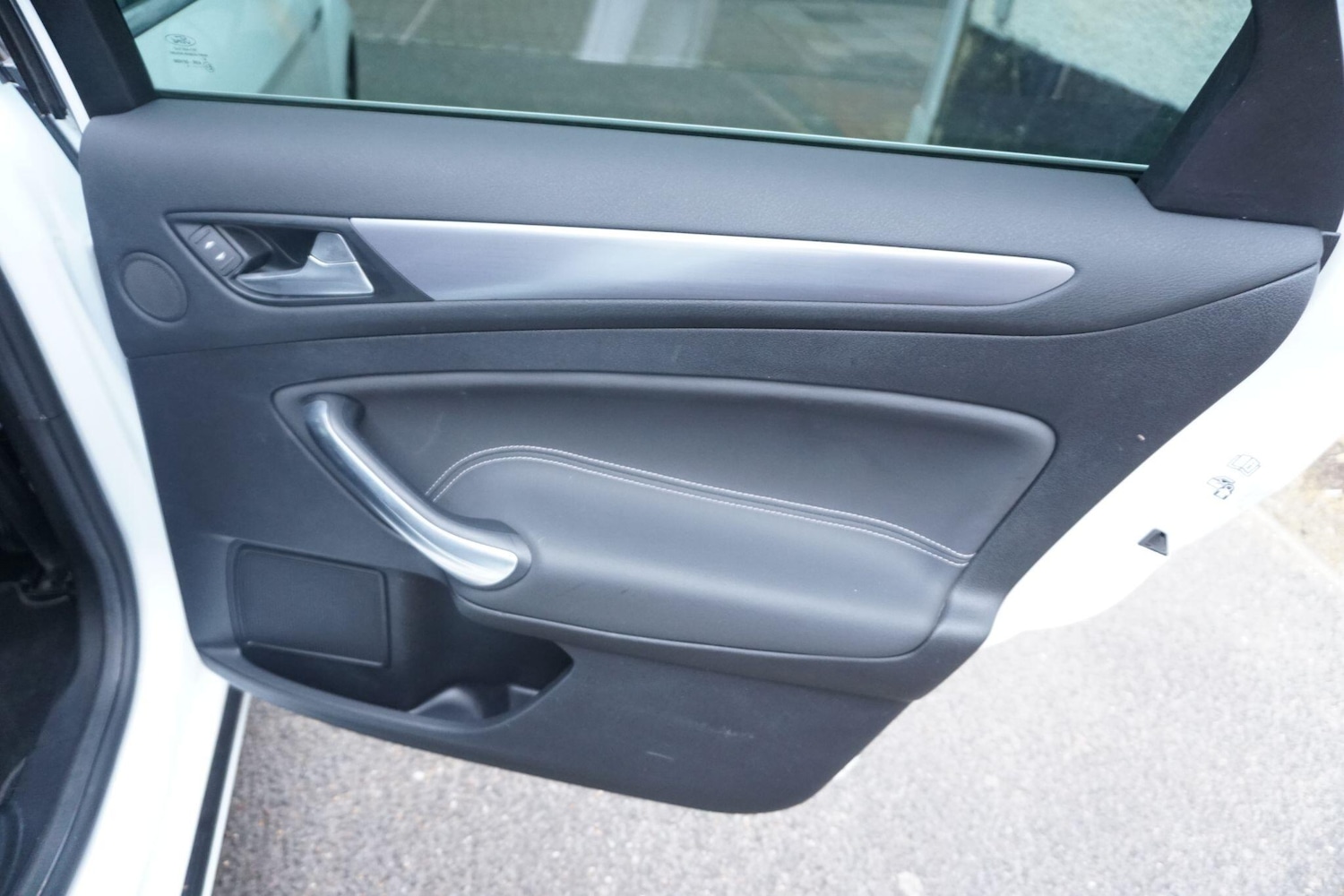 Used Ford Mondeo 2014 for sale - 76964884: Photo 29