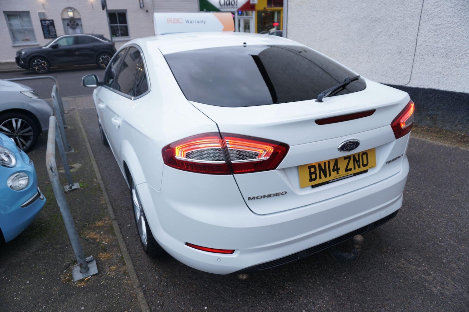 Used Ford Mondeo 2014 for sale - 76964884: Photo 4