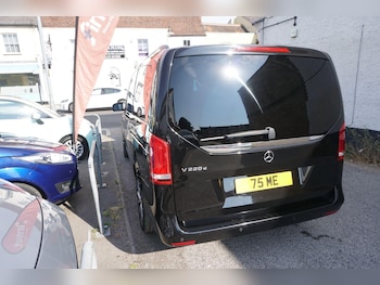 Used Mercedes-Benz V-Class 2019 for sale - 79425490: Photo