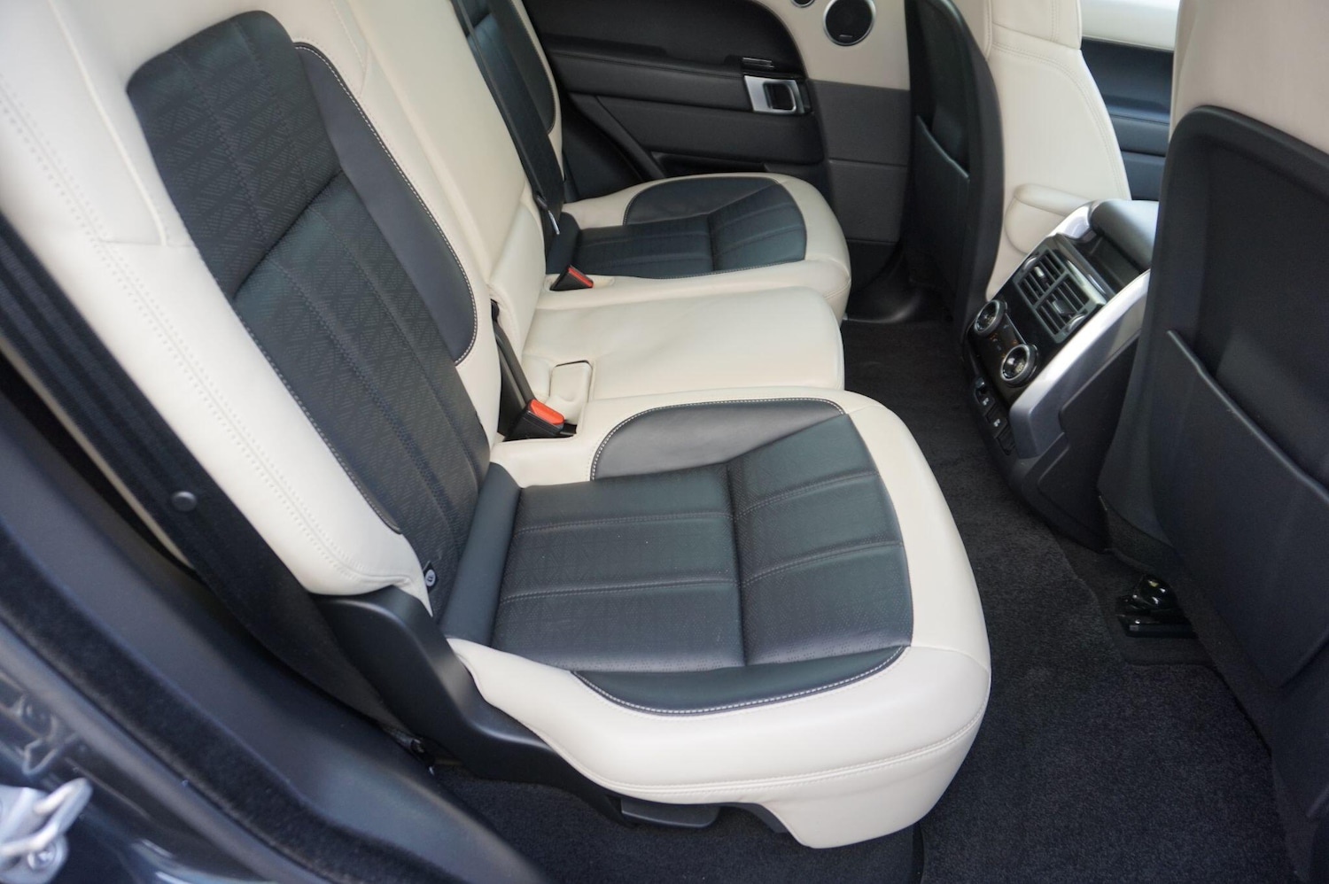 Used Land Rover Range Rover Sport 2018 for sale - 76175249: Photo 20