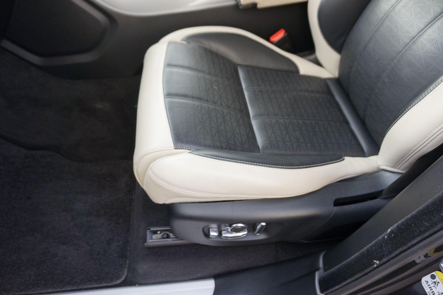 Used Land Rover Range Rover Sport 2018 for sale - 76175249: Photo 57