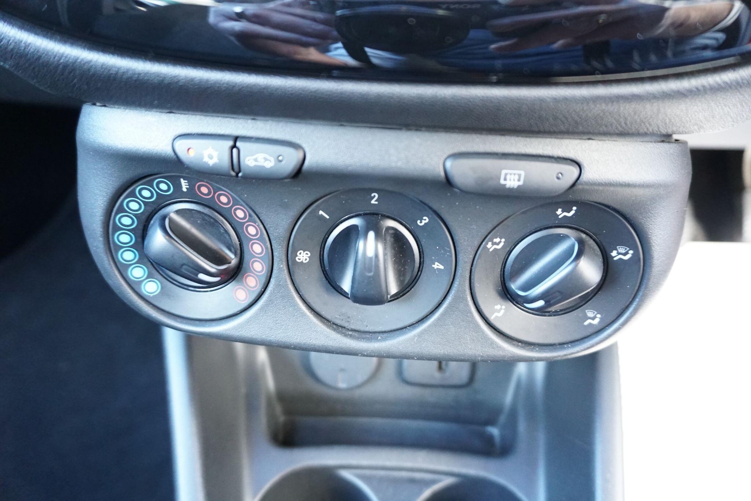 Used Vauxhall Corsa 2018 for sale - 76765521: Photo 25