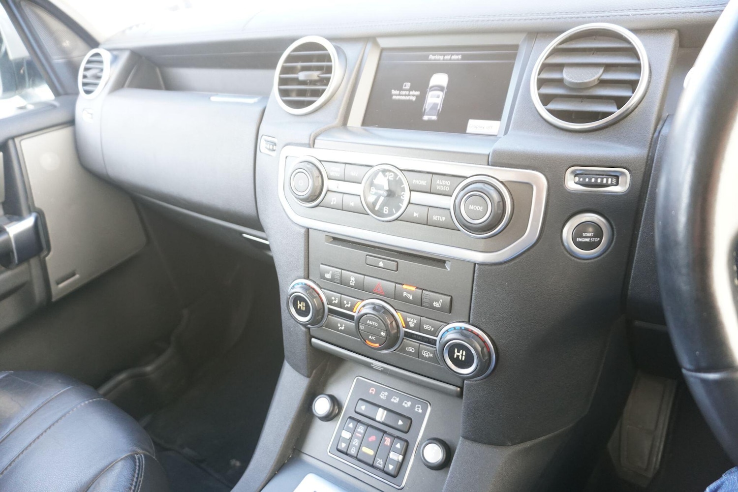 Used Land Rover Discovery 2012 for sale - 76608168: Photo 16