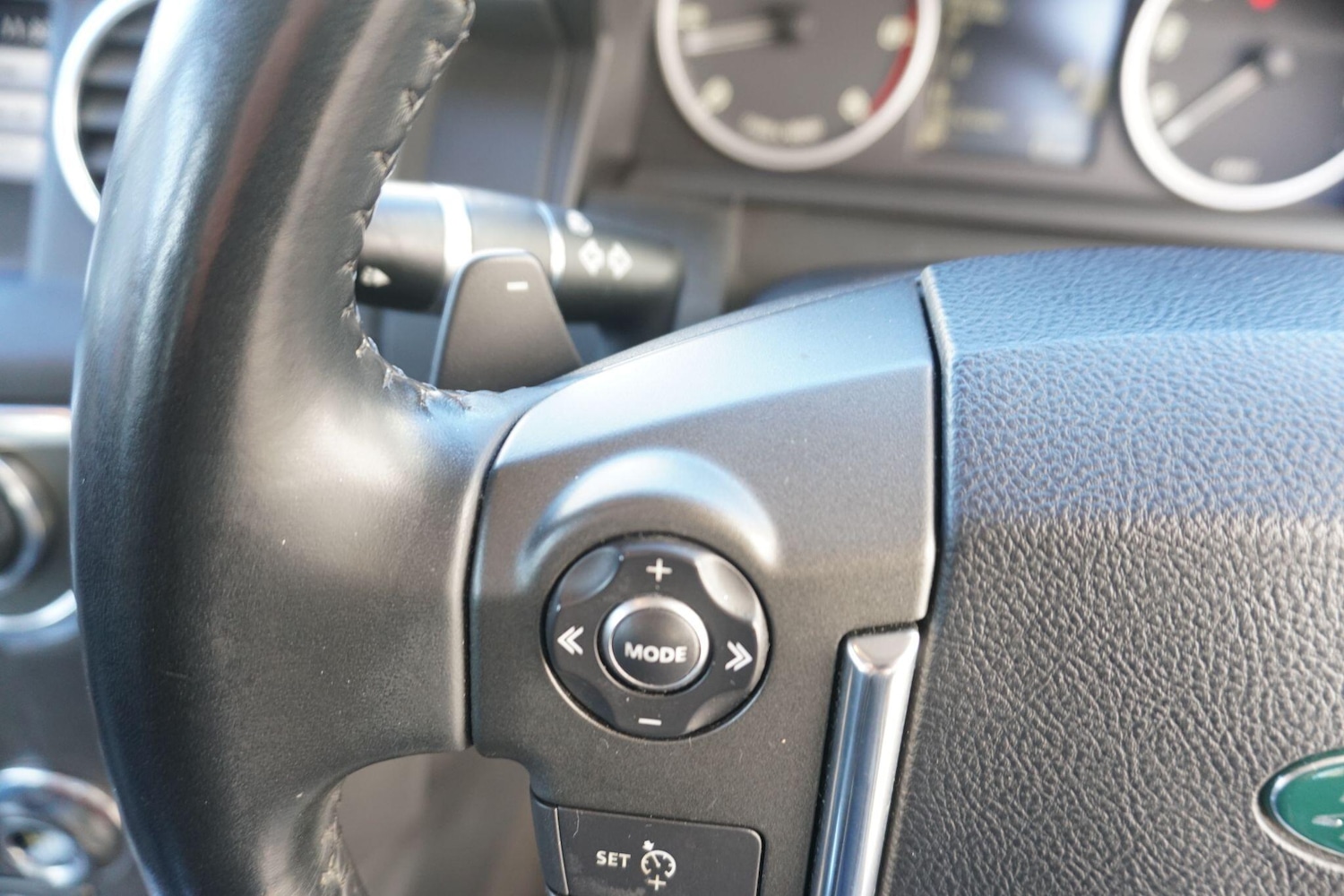 Used Land Rover Discovery 2012 for sale - 76608168: Photo 29