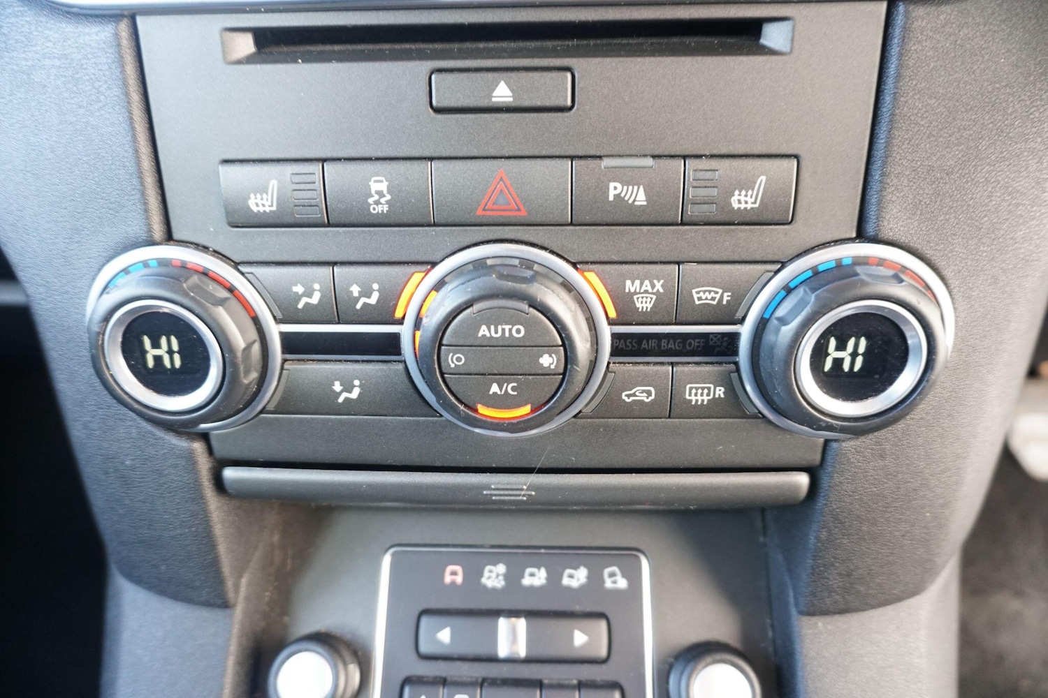 Used Land Rover Discovery 2012 for sale - 76608168: Photo 35