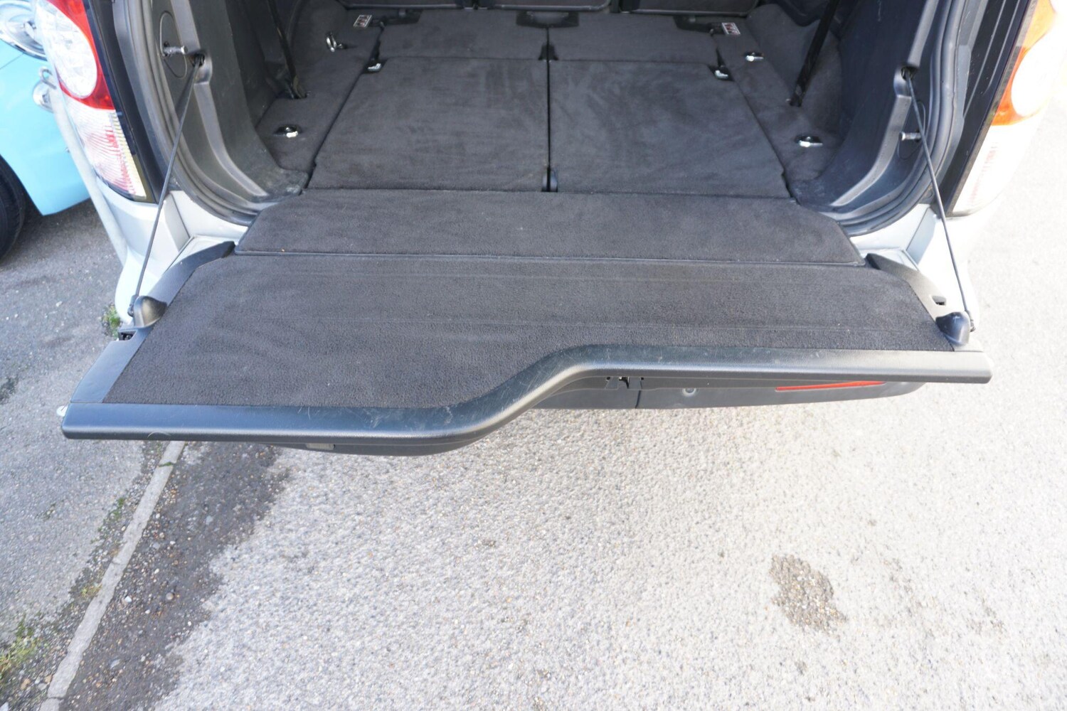 Used Land Rover Discovery 2012 for sale - 76608168: Photo 65