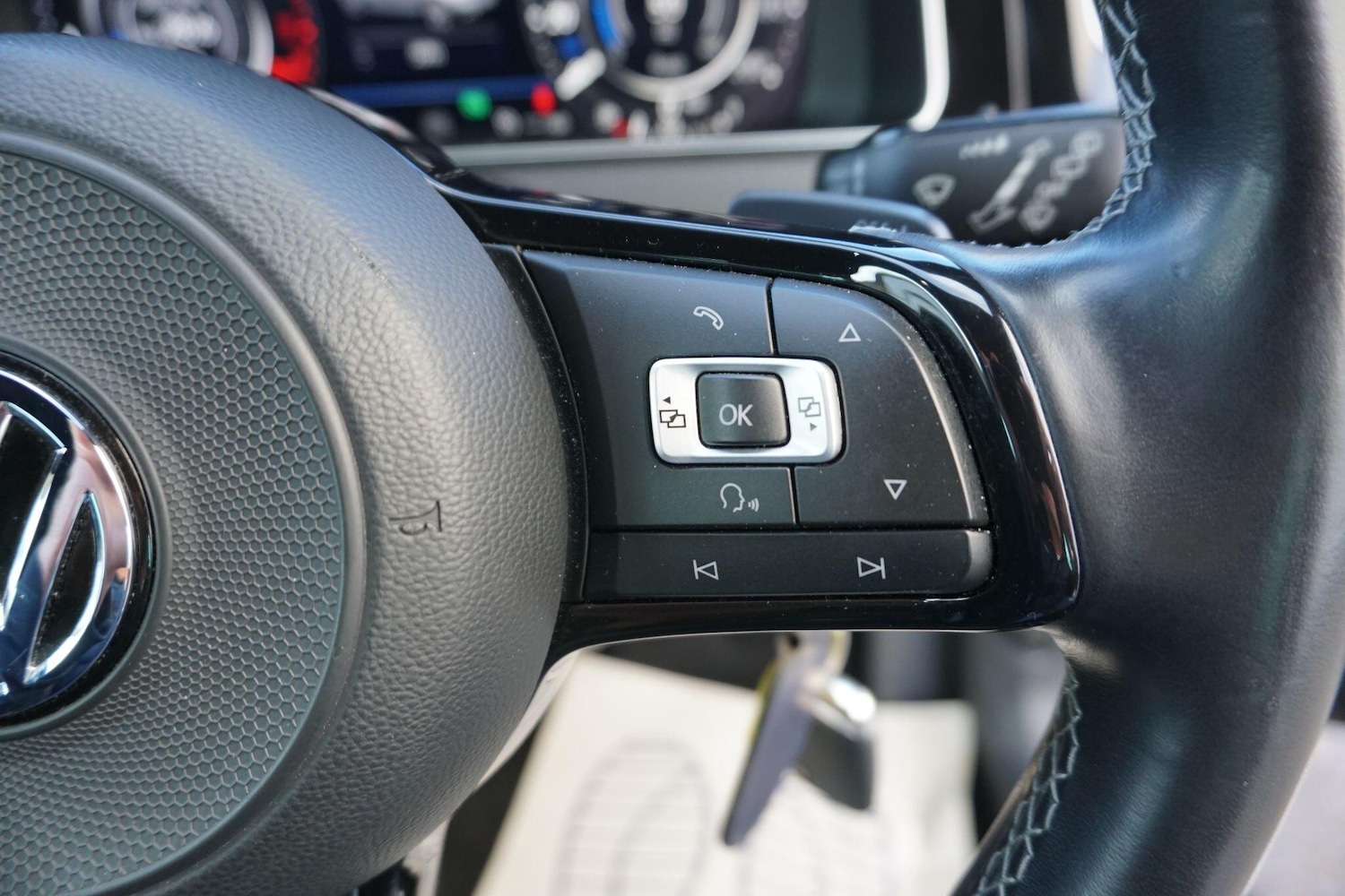 Used Volkswagen Golf 2018 for sale - 77237794: Photo 30