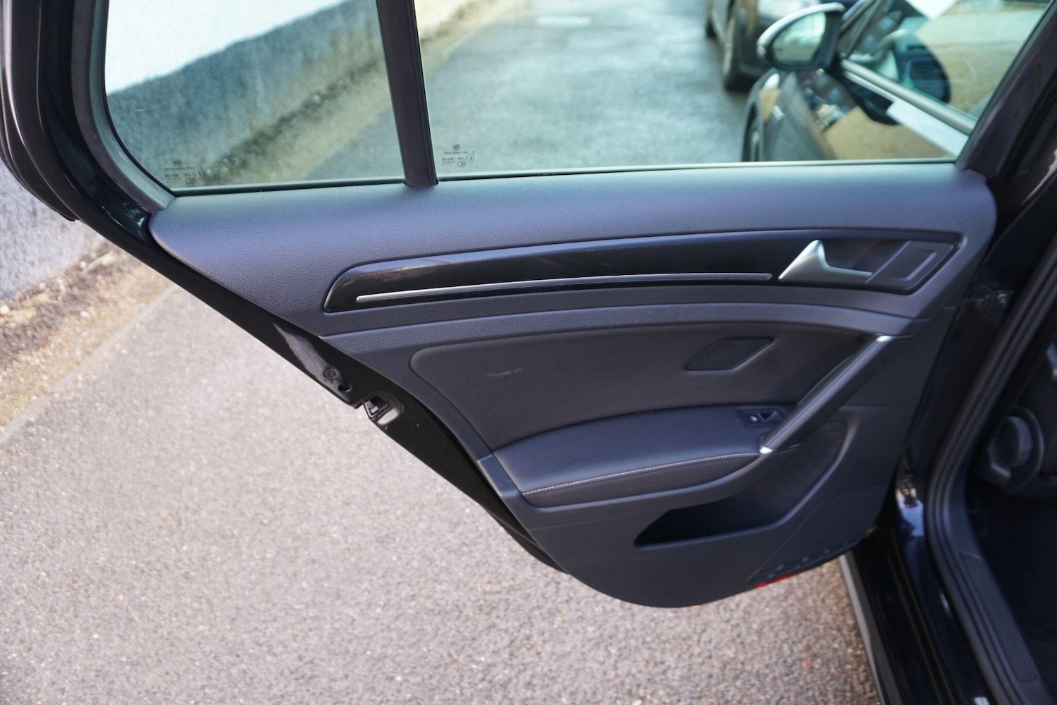 Used Volkswagen Golf 2018 for sale - 77237794: Photo 36