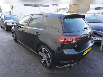 Used Volkswagen Golf 2018 for sale - 77237794: Photo