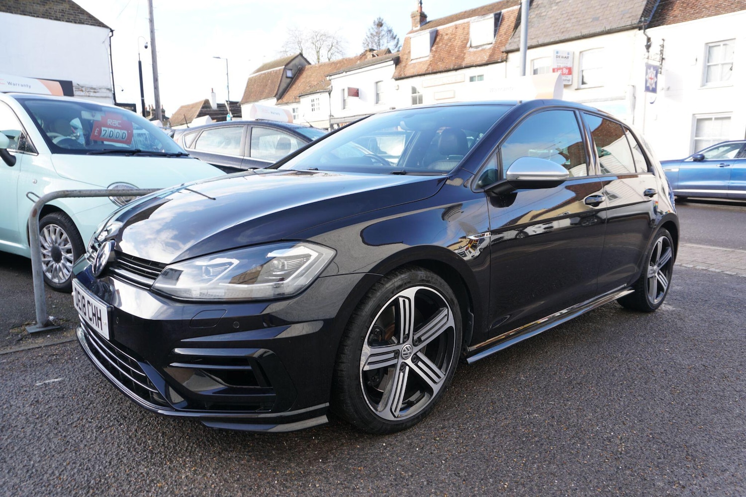 Used Volkswagen Golf 2018 for sale - 77237794: Photo 8