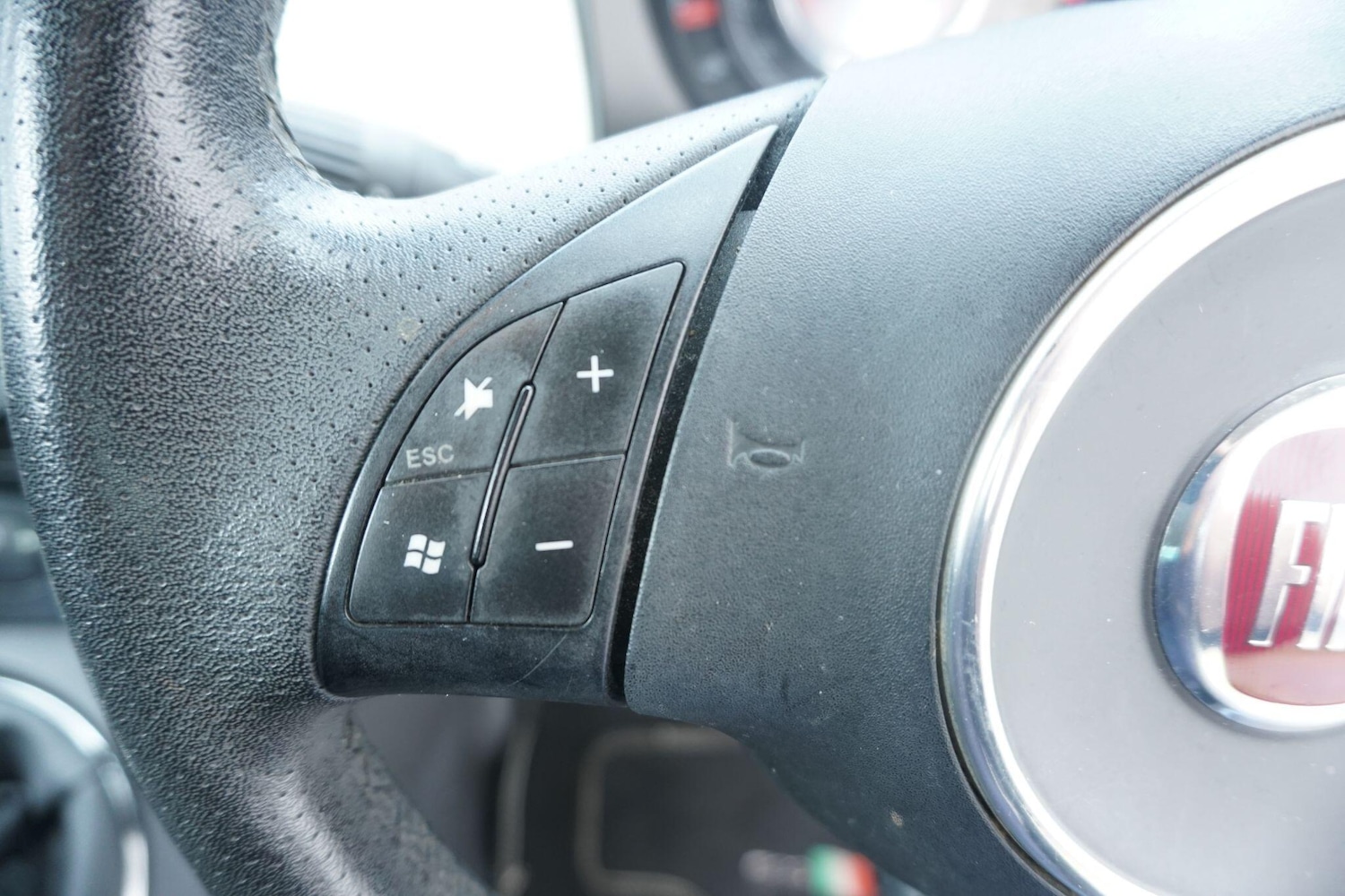 Used Fiat 500 2010 for sale - 76175267: Photo 28