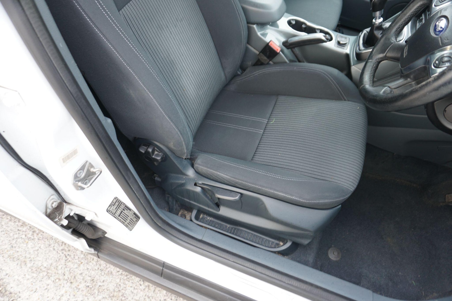 Used Ford C-Max 2013 for sale - 77970001: Photo 16