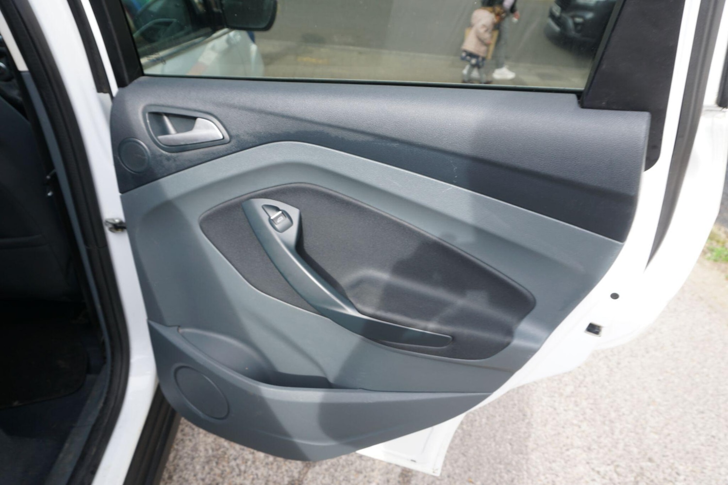 Used Ford C-Max 2013 for sale - 77970001: Photo 26