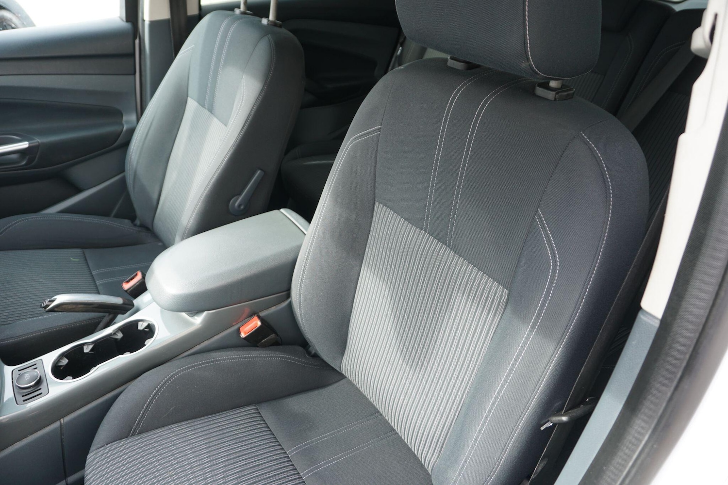 Used Ford C-Max 2013 for sale - 77970001: Photo 40