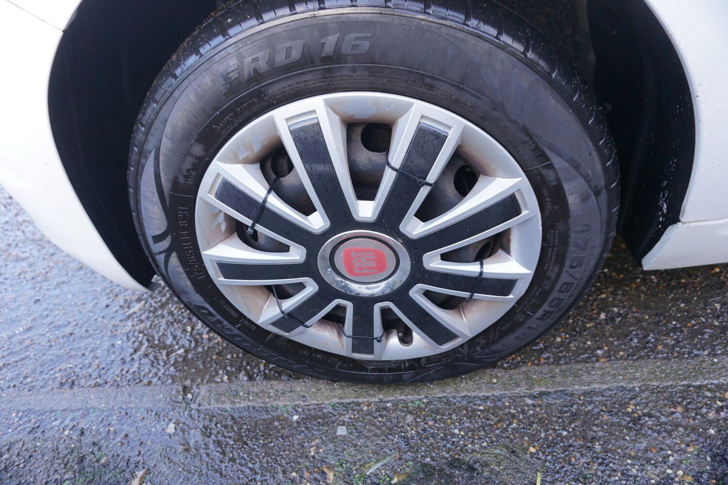 Used Fiat 500 for sale - 77574123: Photo 24