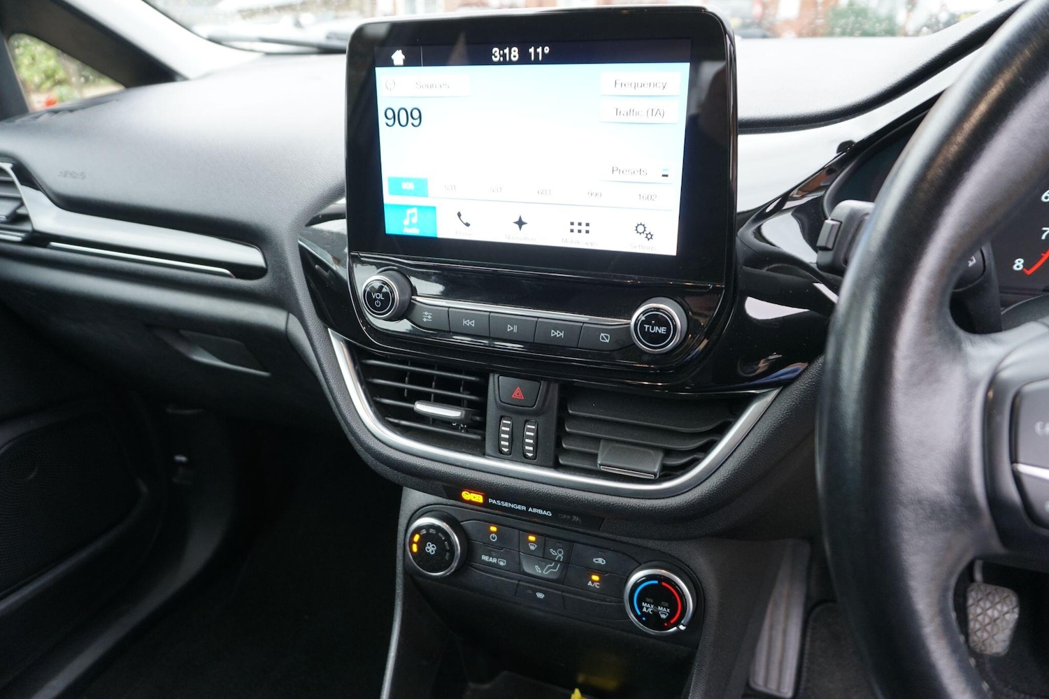 Used Ford Fiesta 2017 for sale - 77279988: Photo 13