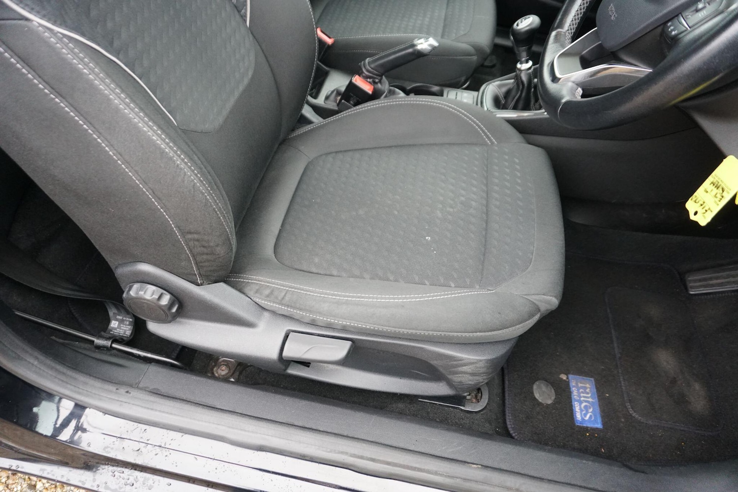 Used Ford Fiesta 2017 for sale - 77279988: Photo 15