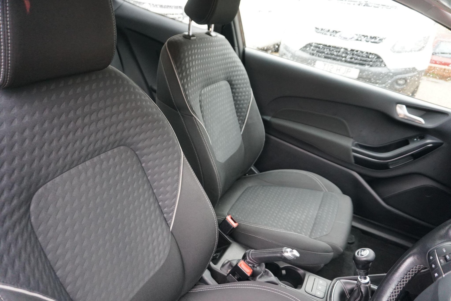 Used Ford Fiesta 2017 for sale - 77279988: Photo 17