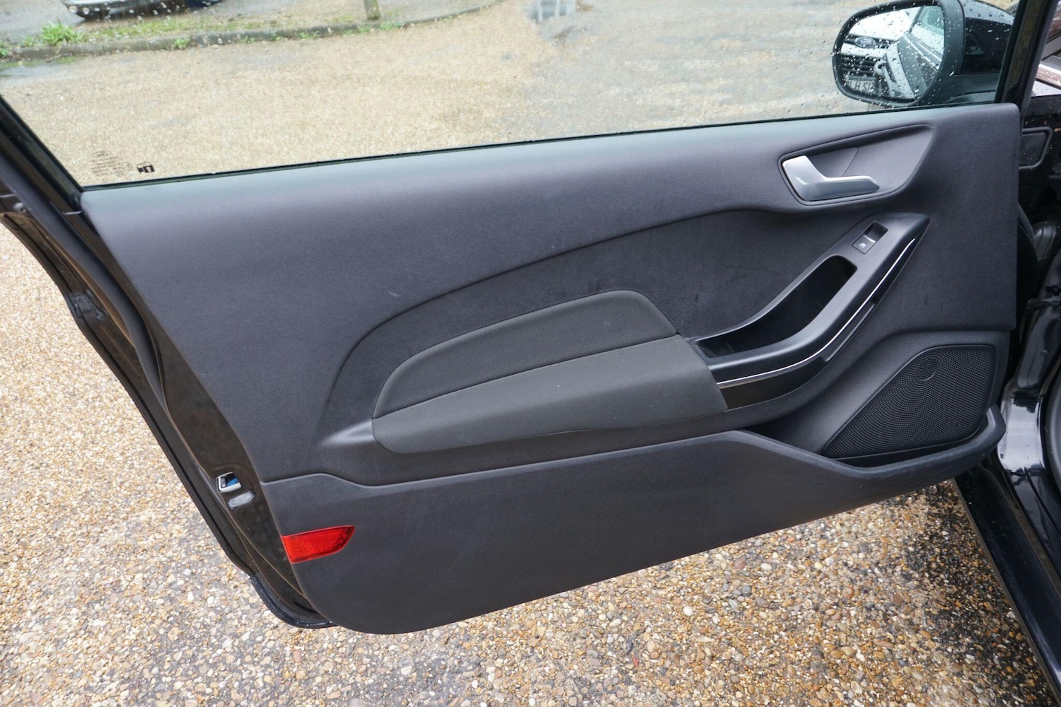 Used Ford Fiesta 2017 for sale - 77279988: Photo 26