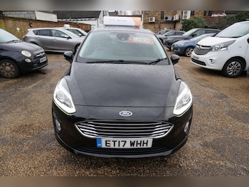 Used Ford Fiesta 2017 for sale - 77279988: Photo