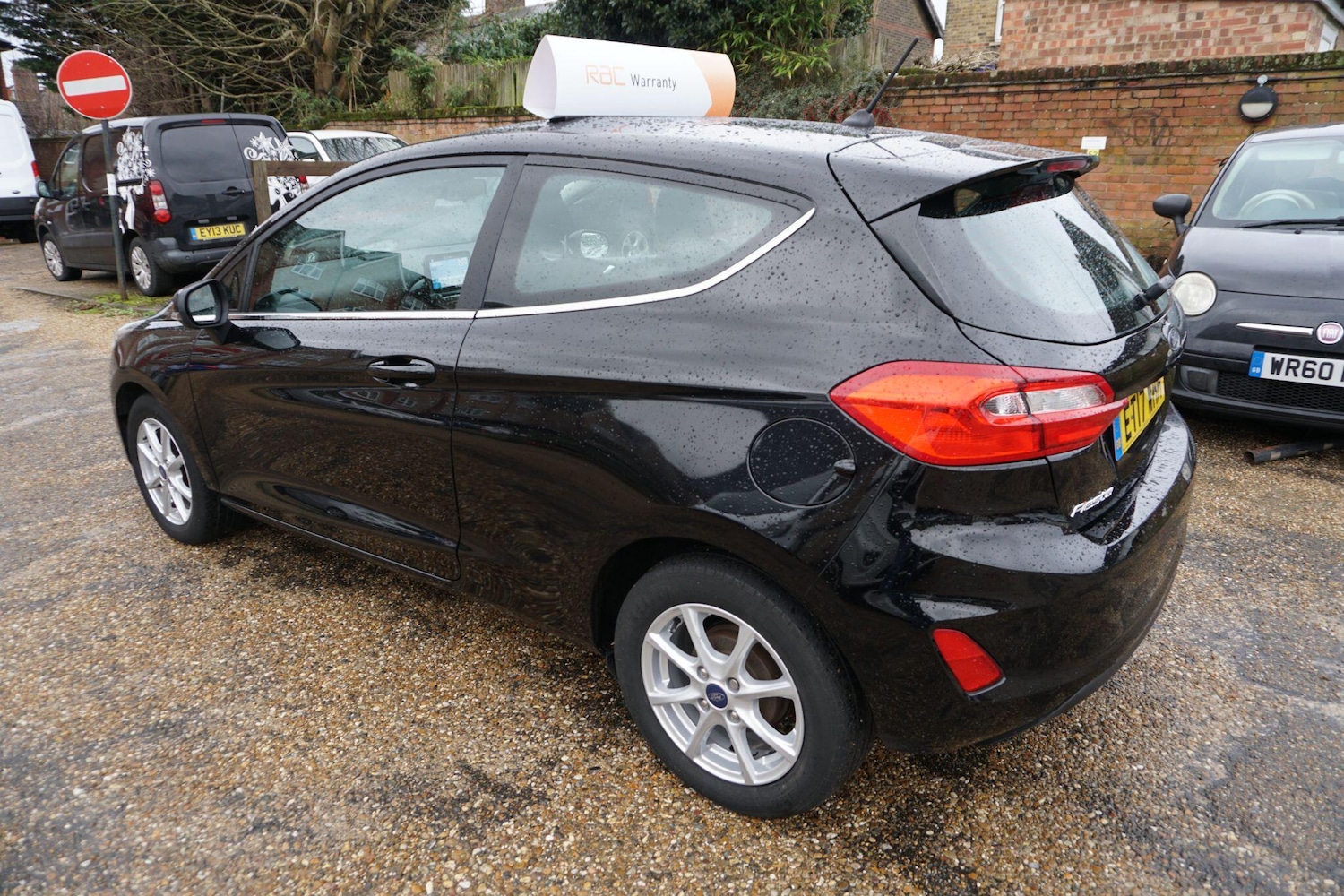 Used Ford Fiesta 2017 for sale - 77279988: Photo 4