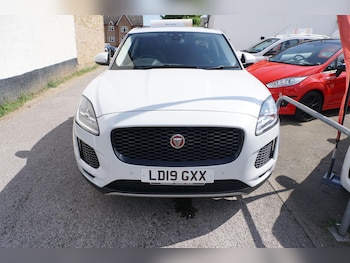 Used Jaguar E-Pace 2019 for sale - 78319564: Photo