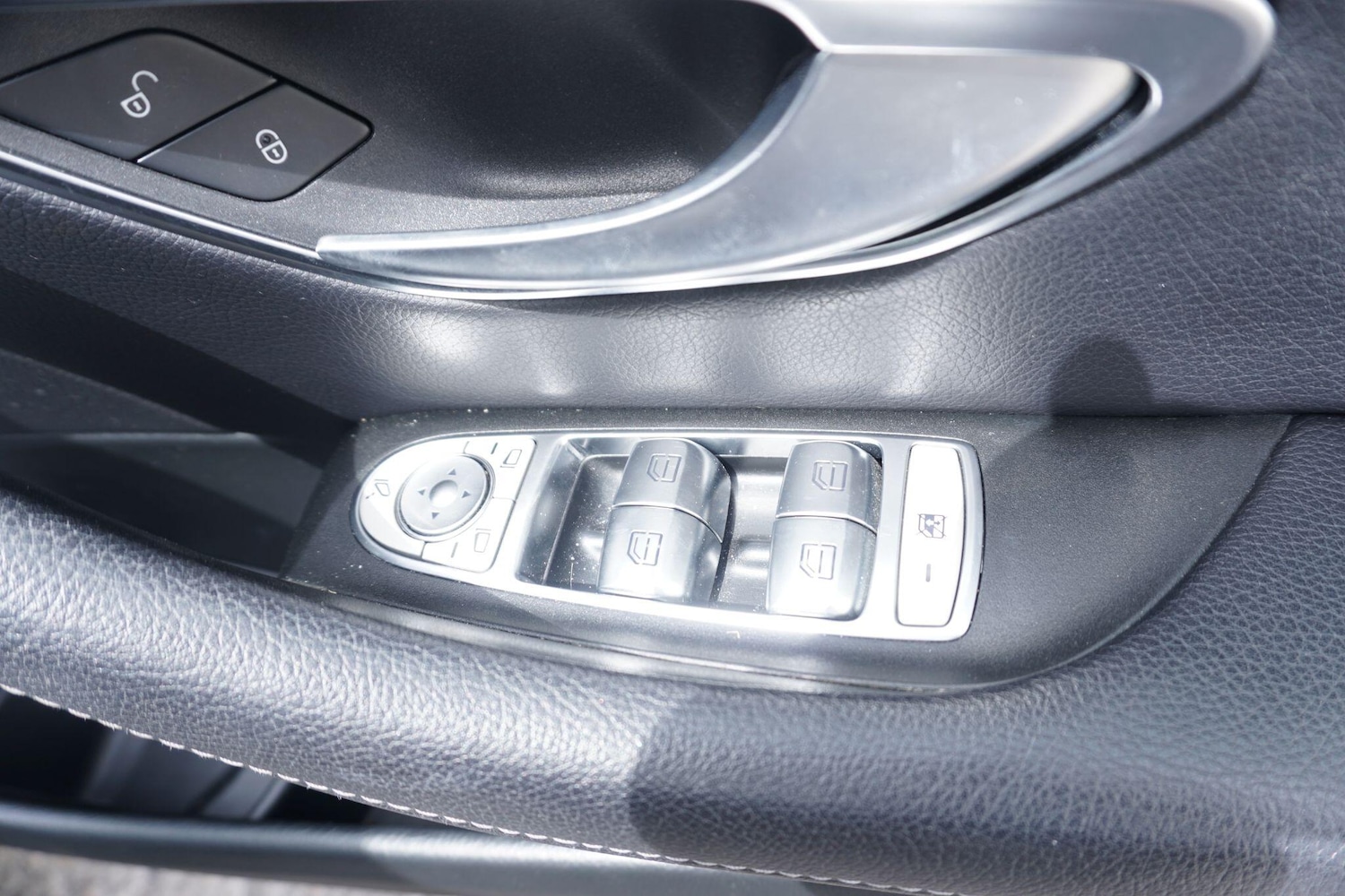 Used Mercedes-Benz E-Class 2020 for sale - 76137787: Photo 29