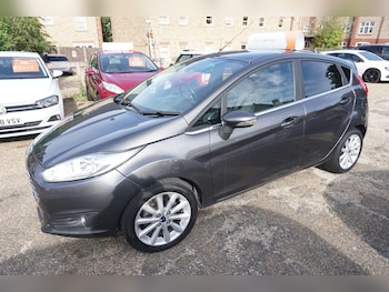 Used Ford Fiesta 2015 for sale - 75768346: Photo