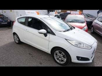 2014 (63) - 1.25 82 Zetec 3dr