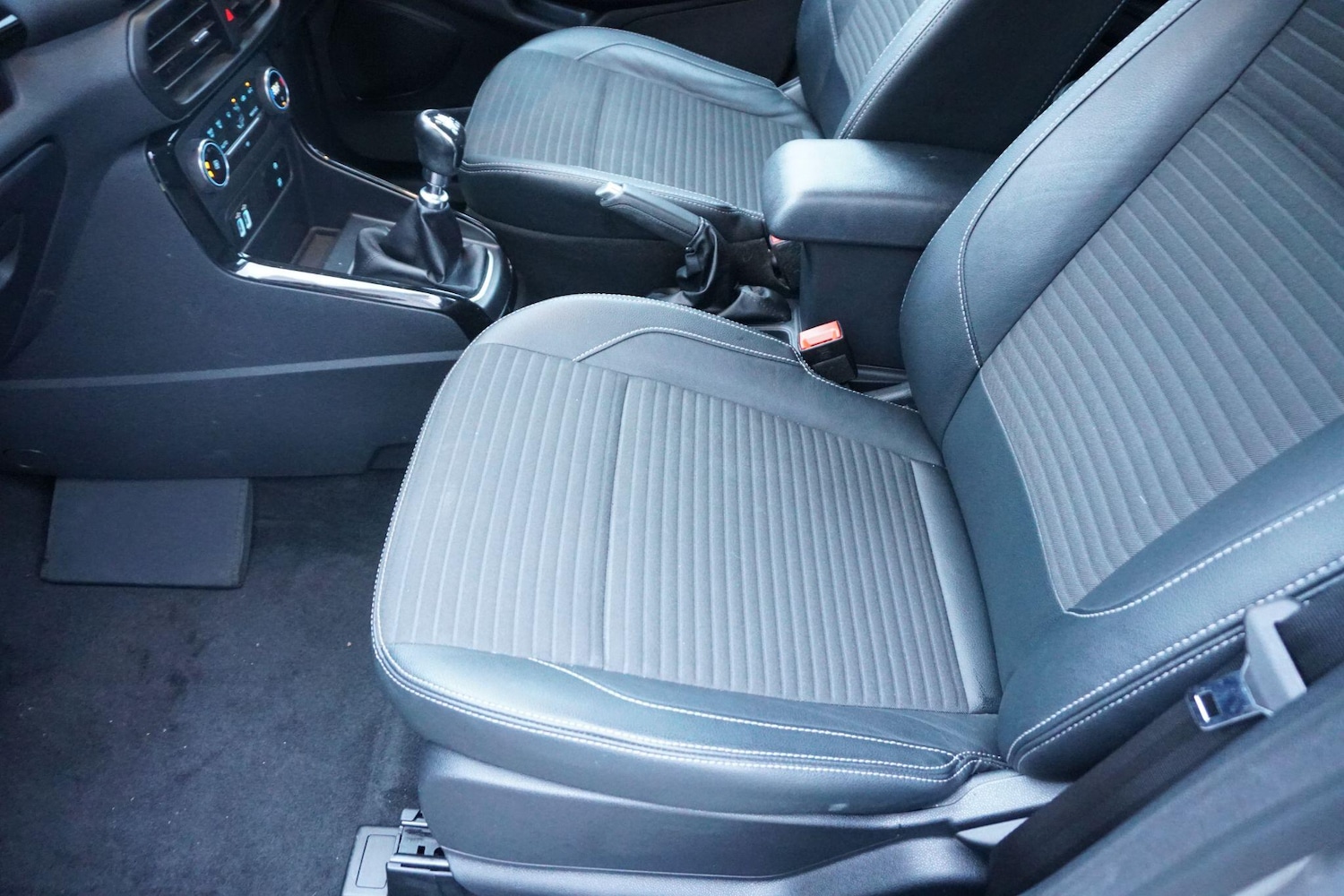 Used Ford Ecosport 2018 for sale - 76926534: Photo 59