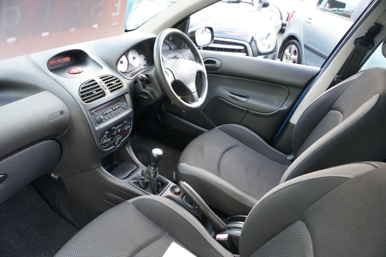 Used Peugeot 206 2009 for sale - 77440575: Photo 11