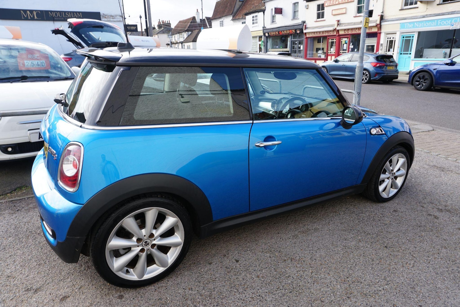 Used MINI Hatch 2010 for sale - 77645884: Photo 11