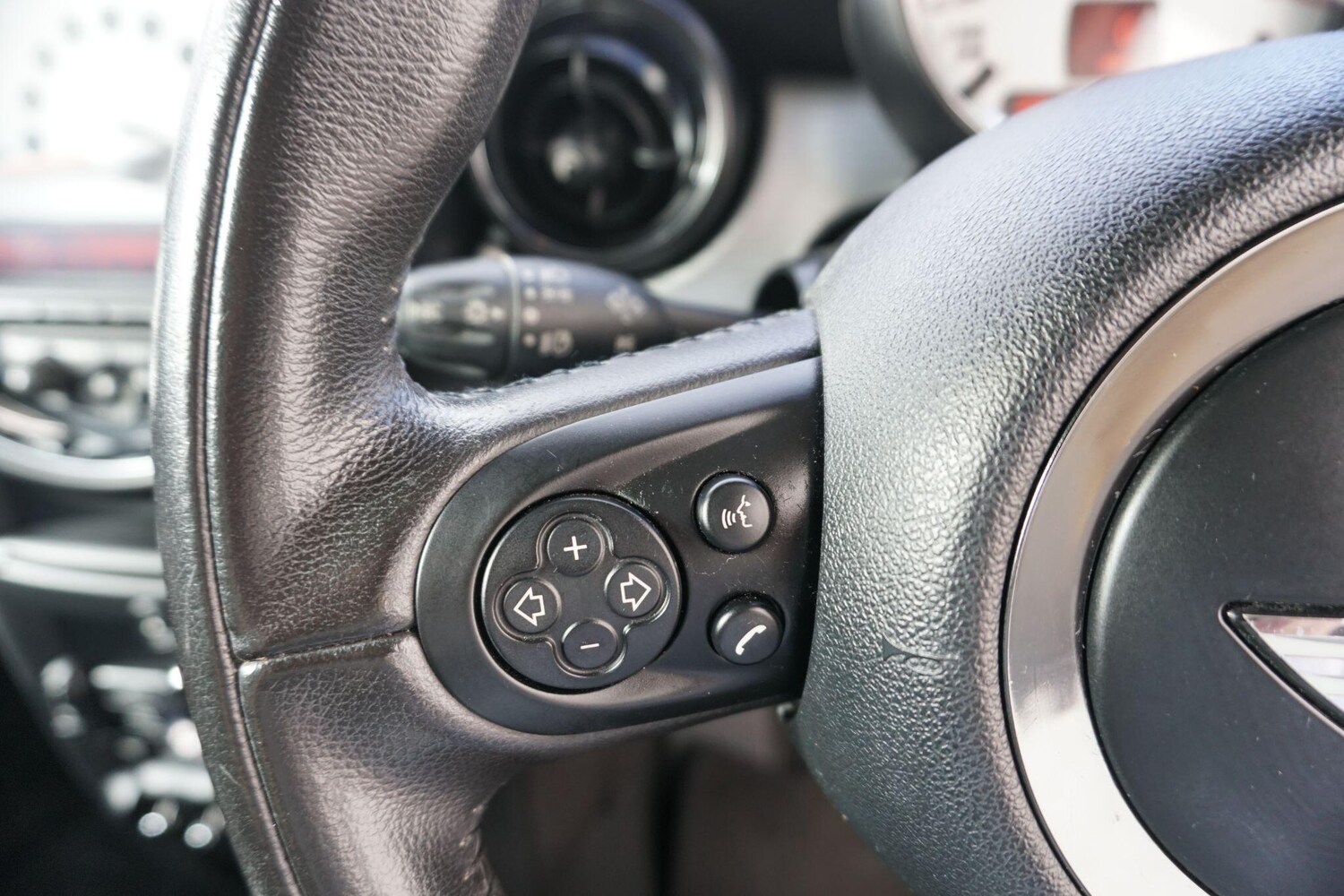 Used MINI Hatch 2010 for sale - 77645884: Photo 23