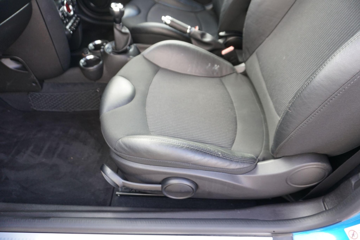 Used MINI Hatch 2010 for sale - 77645884: Photo 42