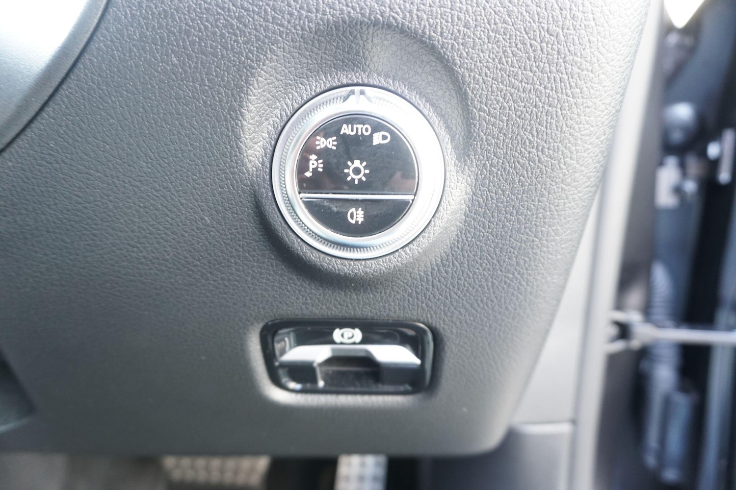 Used Mercedes-Benz C Class 2024 for sale - 76527882: Photo 30