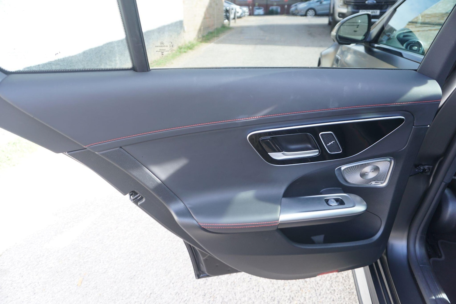 Used Mercedes-Benz C Class 2024 for sale - 76527882: Photo 35