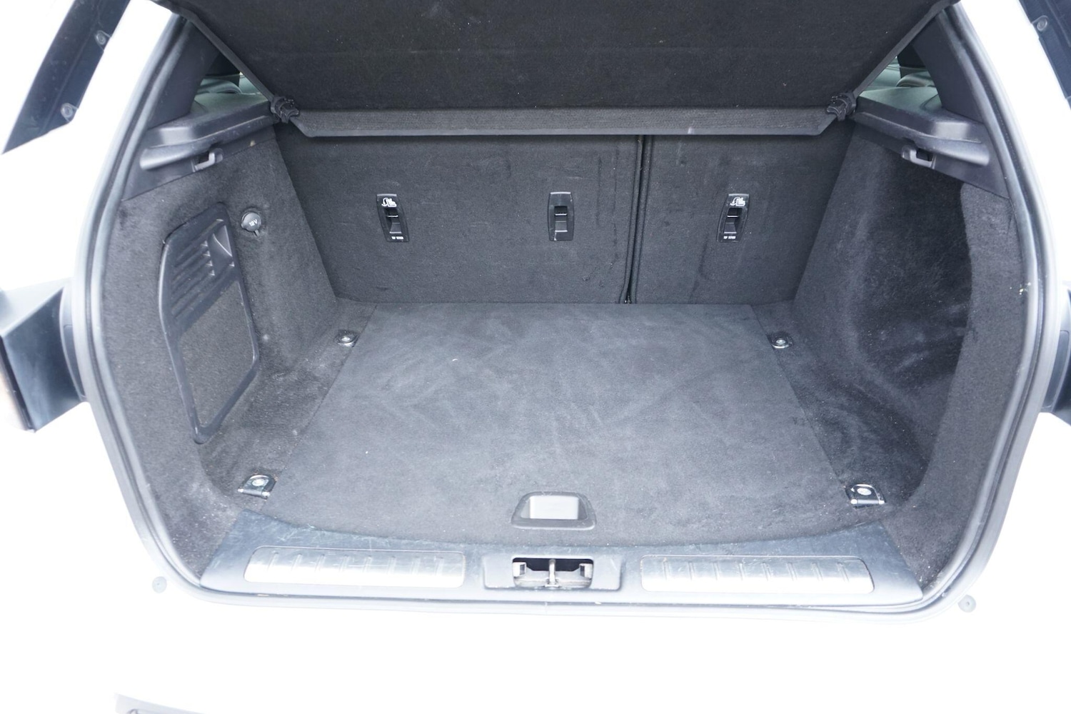 Vehicle 77