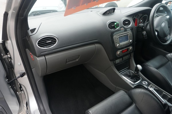 Used Ford Focus 2010 for sale - 75310674: Photo 13