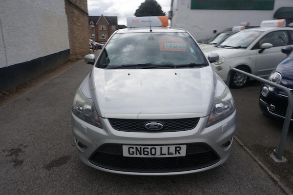 Used Ford Focus 2010 for sale - 75310674: Photo 2