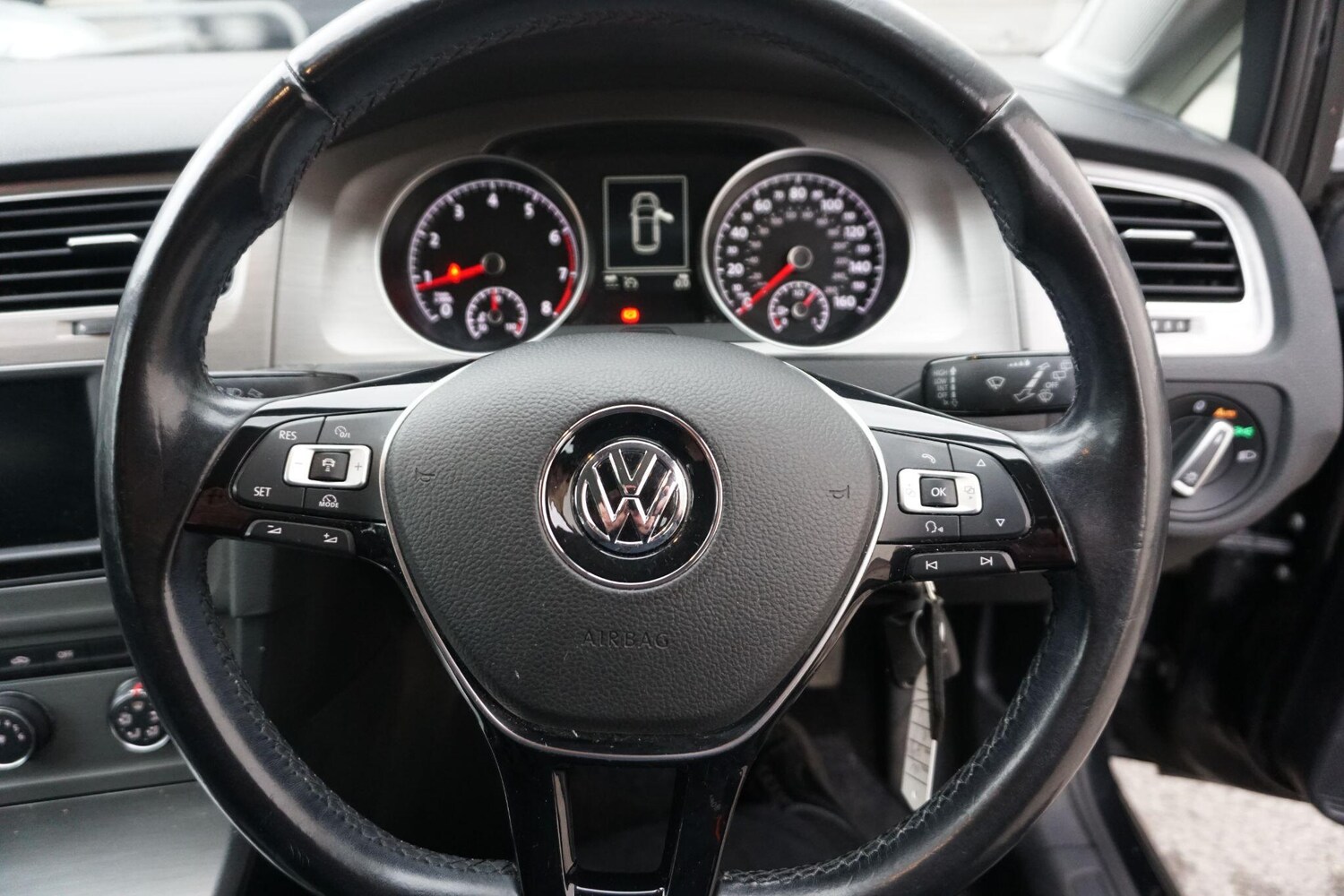 Used Volkswagen Golf 2015 for sale - 77633739: Photo 47