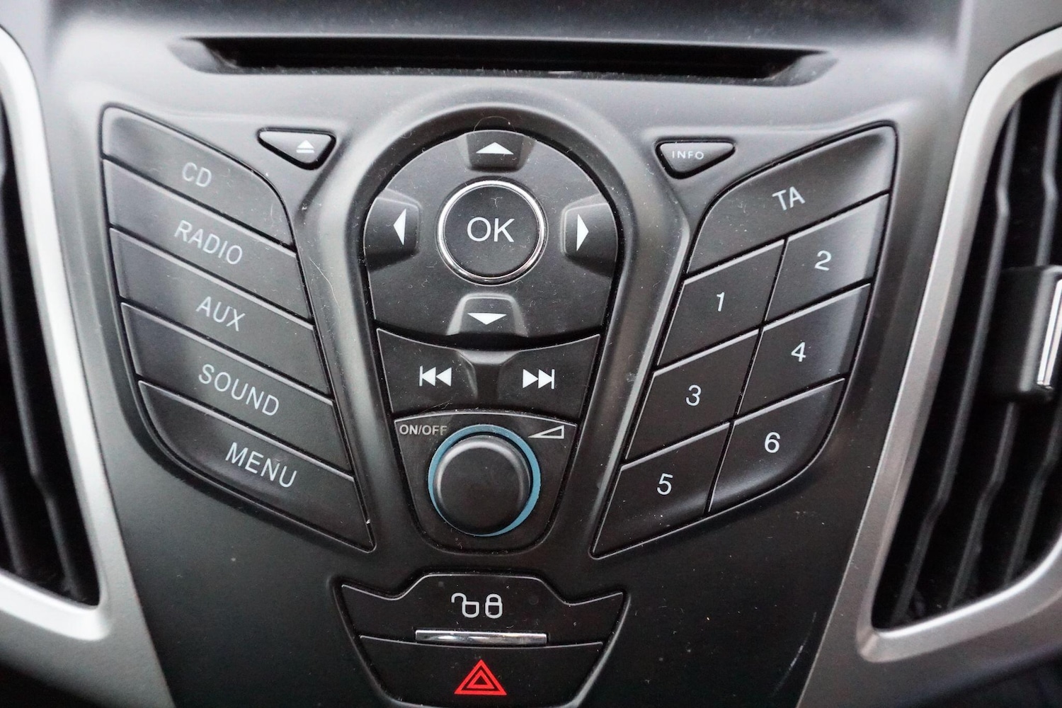 Used Ford Focus 2019 for sale - 76975591: Photo 43