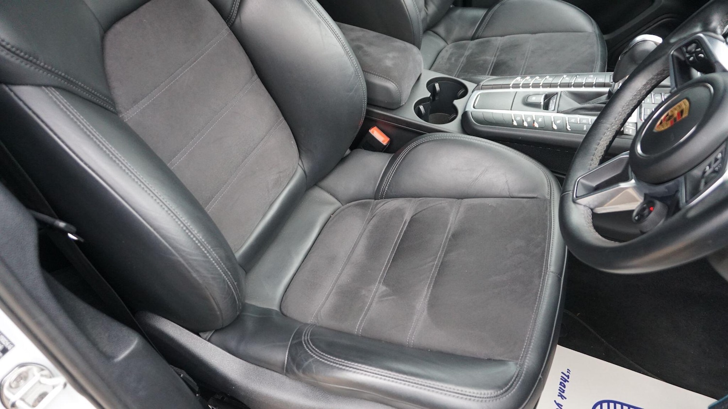 Used Porsche Macan 2021 for sale - 76457423: Photo 10