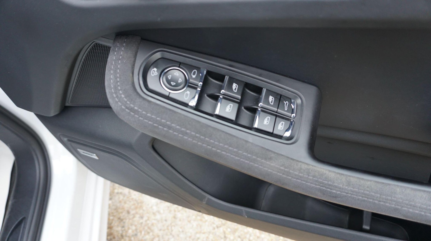 Used Porsche Macan 2021 for sale - 76457423: Photo 15