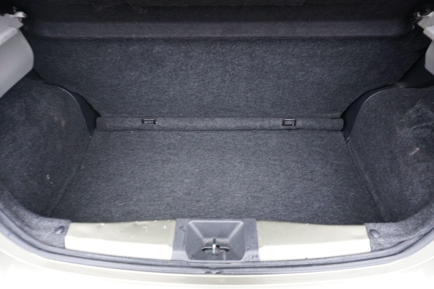 Used Nissan Micra 2015 for sale - 77021044: Photo 31