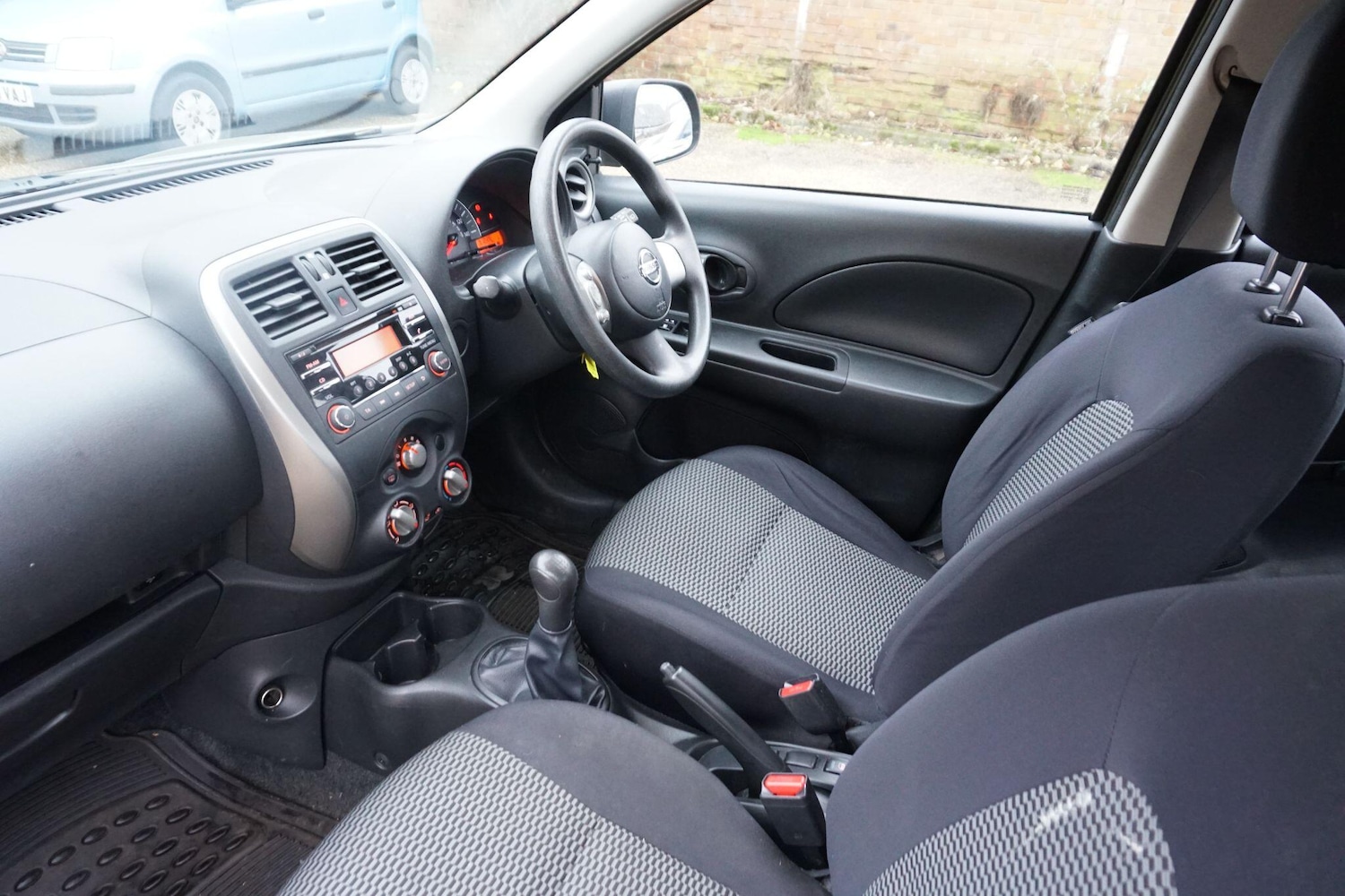 Used Nissan Micra 2015 for sale - 77021044: Photo 38