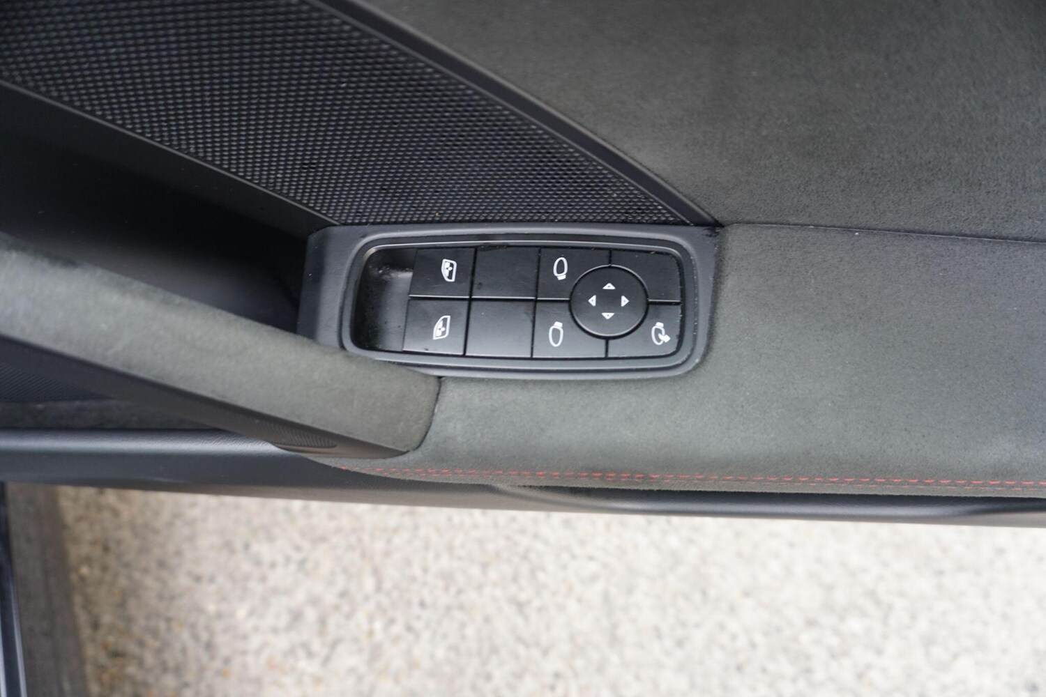 Used Porsche 911 2021 for sale - 78184812: Photo 15