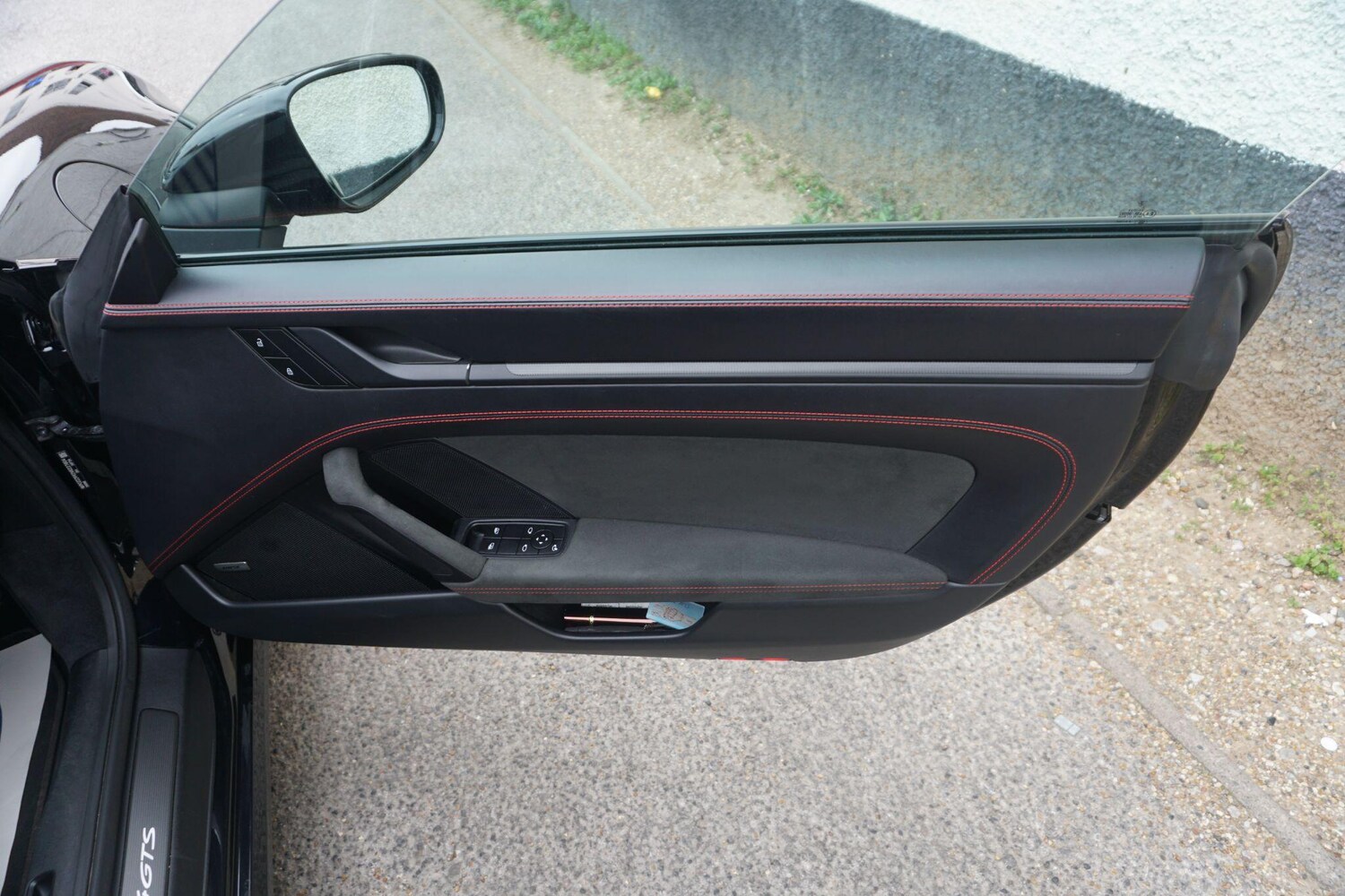 Used Porsche 911 2021 for sale - 78184812: Photo 21