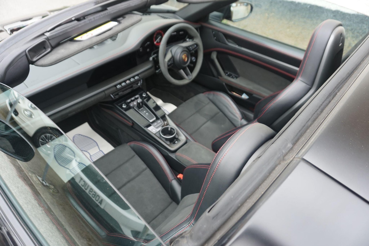 Used Porsche 911 2021 for sale - 78184812: Photo 42