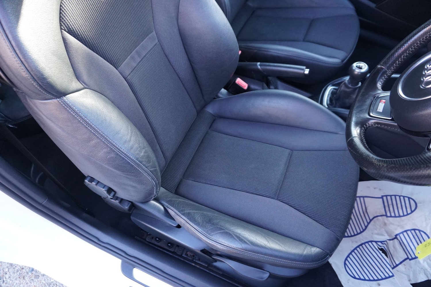 Used Audi A1 2011 for sale - 77724227: Photo 13